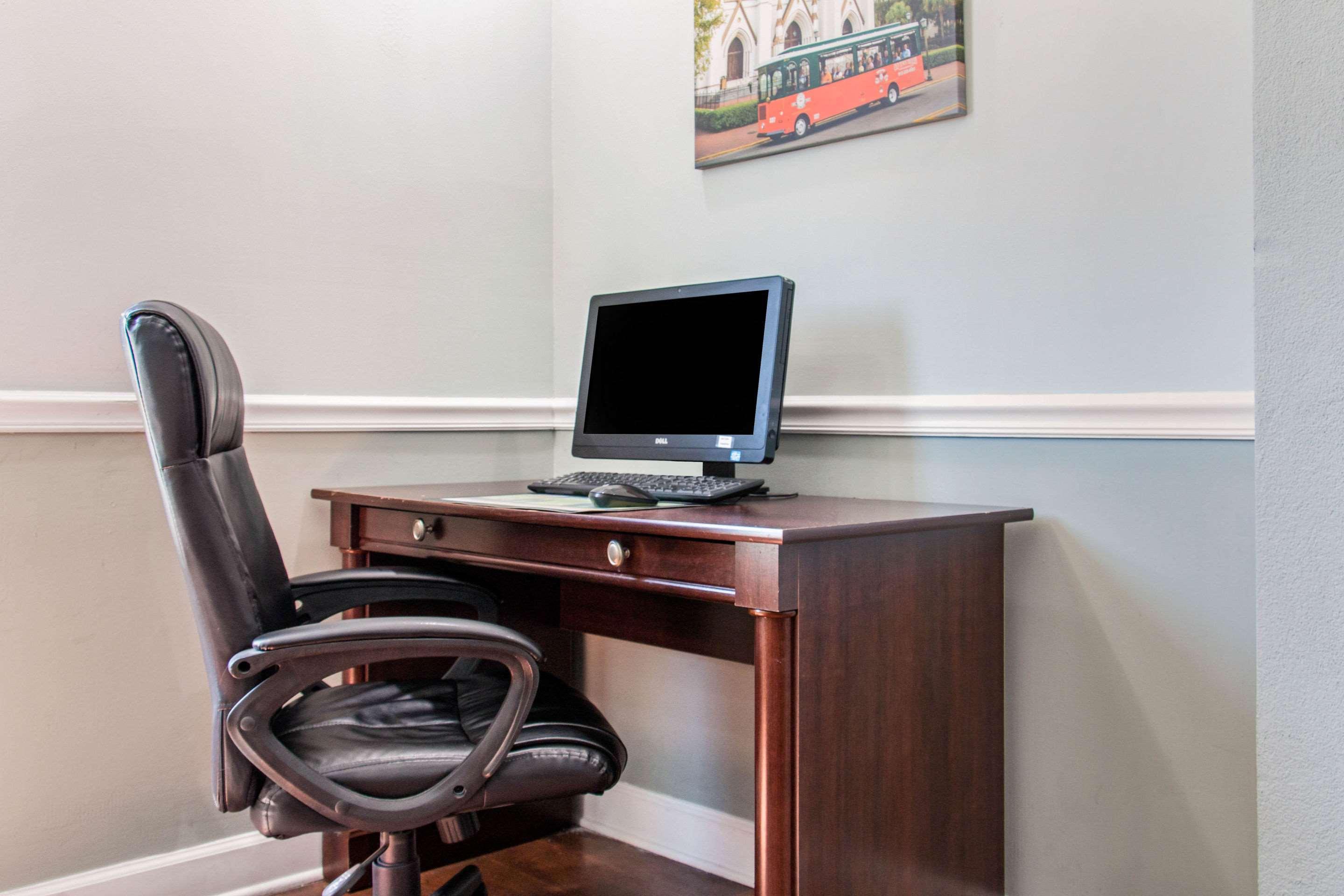 Quality Inn Pooler - Savannah I-95 Екстериор снимка
