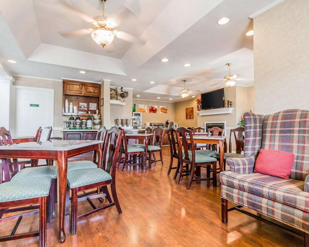 Quality Inn Pooler - Savannah I-95 Ресторант снимка