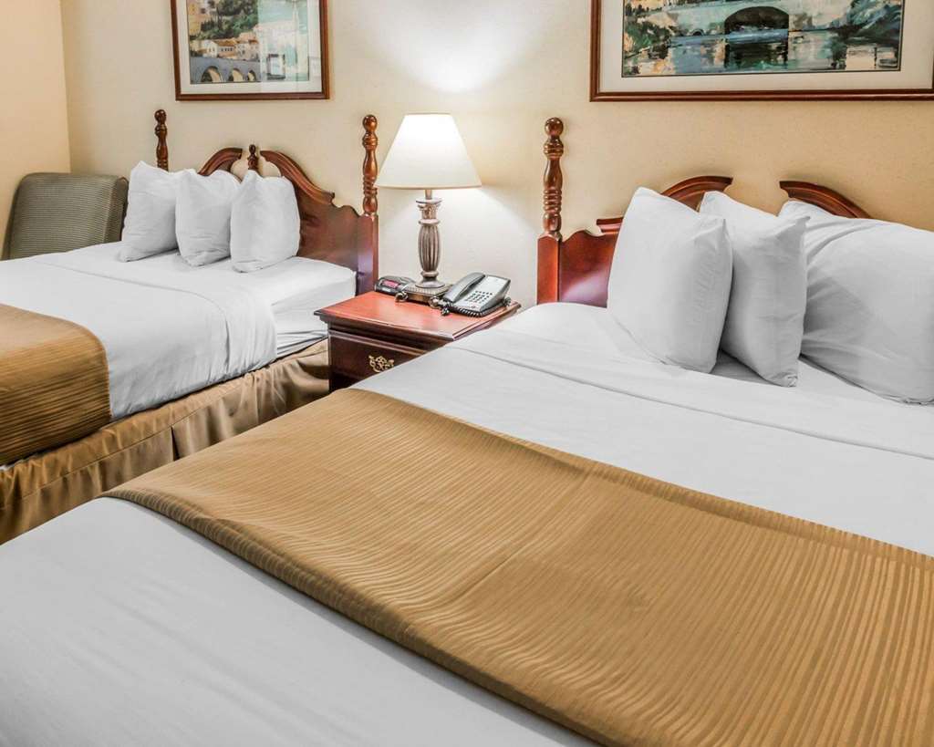 Quality Inn Pooler - Savannah I-95 Стая снимка