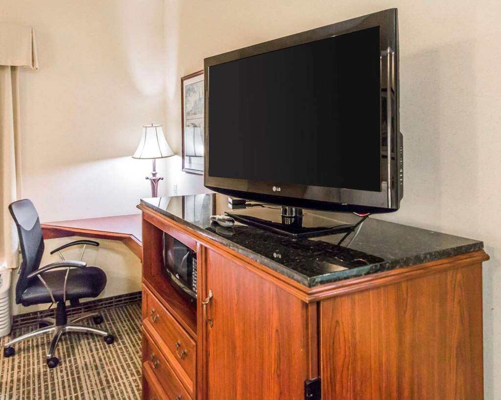 Quality Inn Pooler - Savannah I-95 Стая снимка