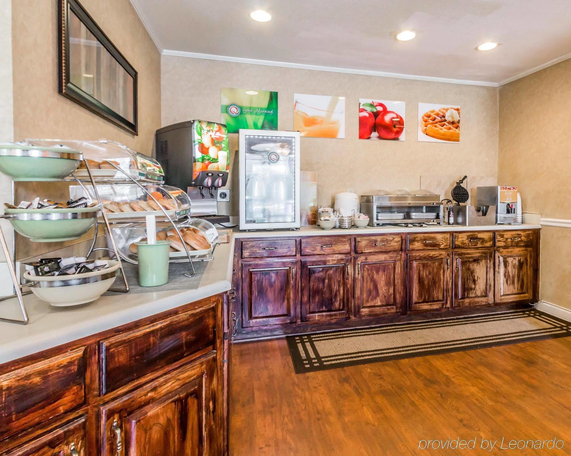 Quality Inn Pooler - Savannah I-95 Екстериор снимка