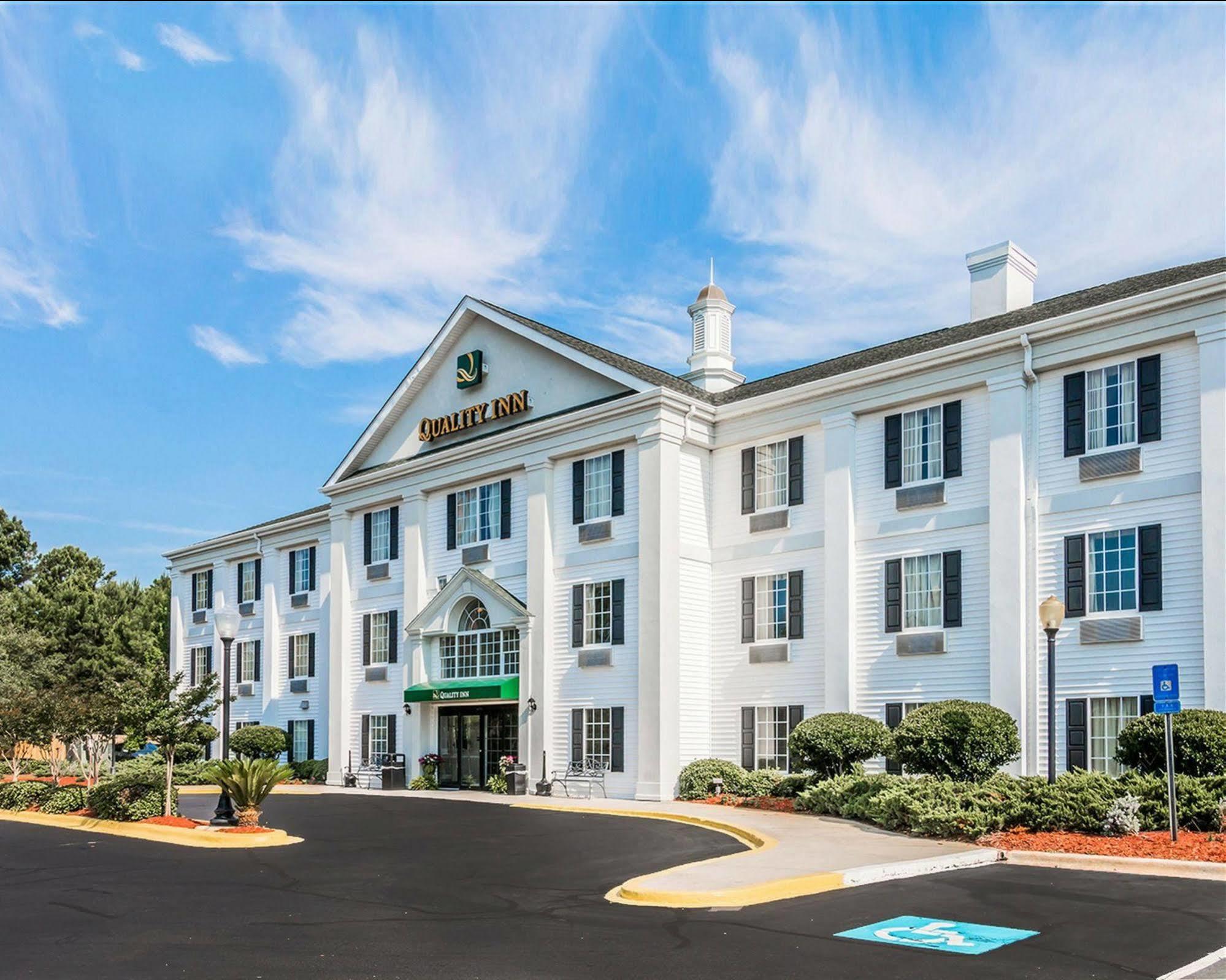 Quality Inn Pooler - Savannah I-95 Екстериор снимка