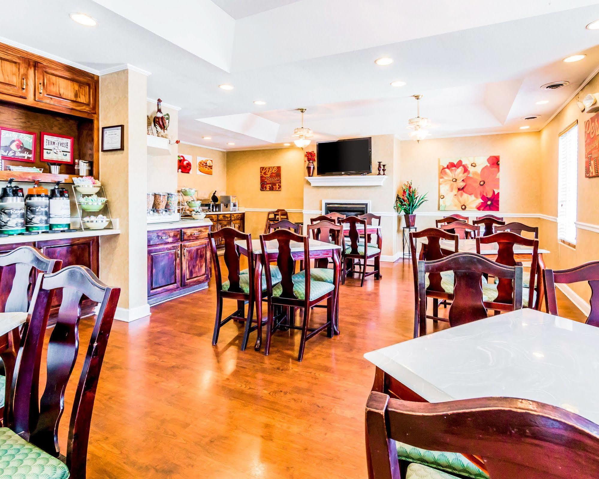 Quality Inn Pooler - Savannah I-95 Екстериор снимка