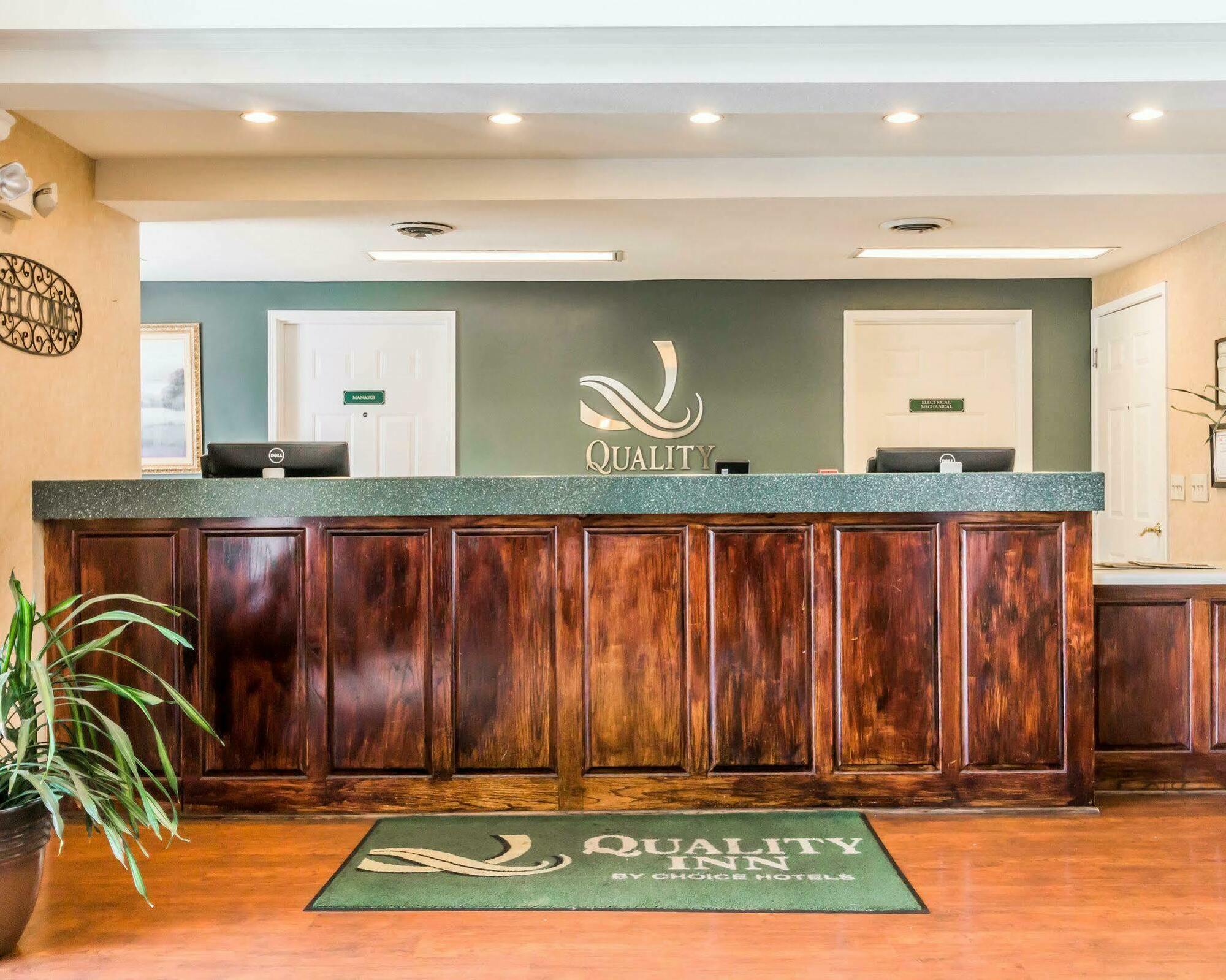 Quality Inn Pooler - Savannah I-95 Екстериор снимка